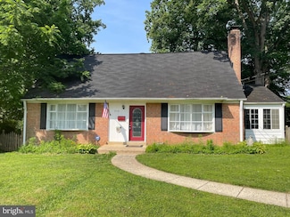5518 Kempton Dr, Springfield, VA 22151