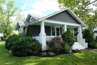411 Roosevelt Ave, Oakhurst, NJ 07755