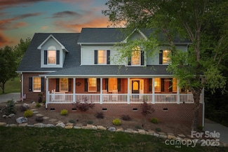 3 Kensington Ct, Granite Falls, NC 28630