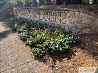 2211 Sayre Dr Unit 2211, Princeton, NJ 08540