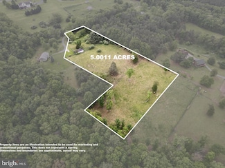 L1 Dove Dr, Gore, VA 22637