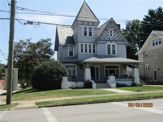 702 S Main St, Orrville, OH 44667