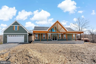 459 Prado Way, Berkeley Springs, WV 25411