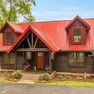 706 E Muskogee Dr, Mooresburg, TN 37811