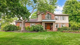 2734 Lymington Rd, Columbus, OH 43220