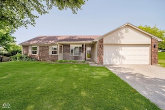 7418 Southern Lakes Dr, Indianapolis, IN 46237