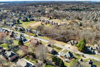 413 Sundown Rd, Knoxville, TN 37934