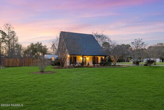 6616 Lindy Ln, New Iberia, LA 70560