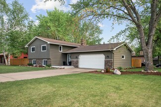 4060 121st Ave NW, Coon Rapids, MN 55433