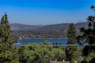 27554 N Bay Rd, Lake Arrowhead, CA 92352