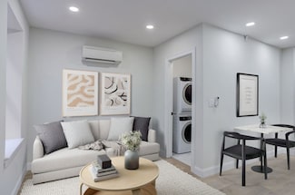 15-19 Bartlett Place Unit 1, Boston, MA 02113