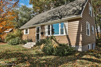 24 Caroline St, Latham, NY 12110