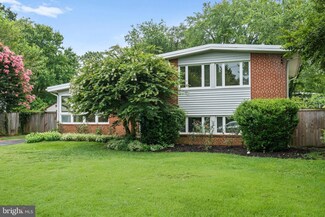 8925 Battery Rd, Alexandria, VA 22308