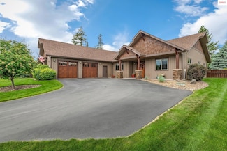 125 Crooked Ear Dr, Sandpoint, ID 83864