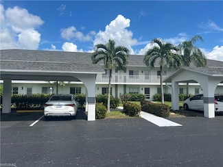 121 Gabriel Cir Unit 7, Naples, FL 34104