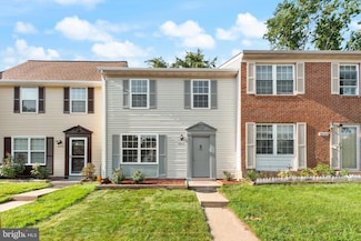 8632 Woodhue Ct, Manassas Park, VA 20111