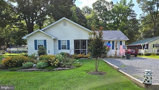 18216 Piedmont Dr, Cobb Island, MD 20625