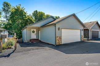 3116 12th St, Everett, WA 98201