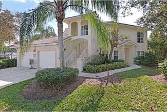 1025 Egrets Walk Cir Unit 204, Naples, FL 34108
