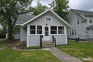 121 Altgeld St, South Bend, IN 46614