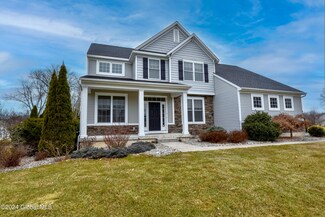 43 Chester Dr, Waterford, NY 12188