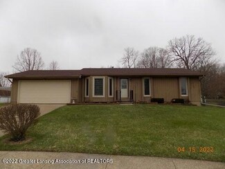 4715 Miles Dr, Holt, MI 48842