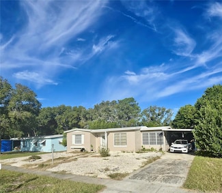 589 Swallow Ln, Spring Hill, FL 34606