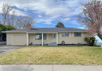 710 S Dennis St, Kennewick, WA 99336