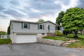 6 Fred St, Old Forge, PA 18518