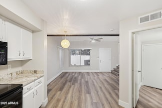 7348 N 44th Dr, Glendale, AZ 85301