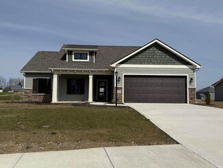 112 Oak Tree Place, Avilla, IN 46710