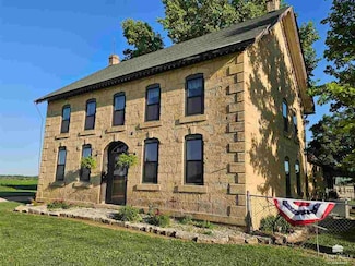 1604 2350 Ave, Enterprise, KS 67441