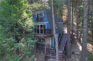 24091 Lakeview Dr, Crestline, CA 92325