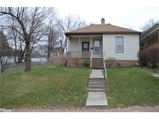 2608 Delaware St, Saint Joseph, MO 64506