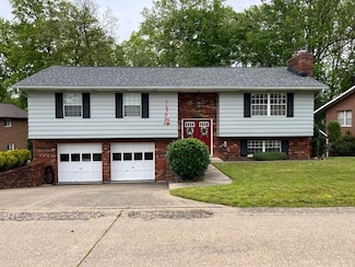 2221 Avinell Dr, Milton, WV 25541