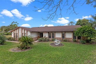 2032 Golden Arm Rd, Deltona, FL 32738