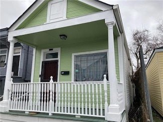 2026 Painters St, New Orleans, LA 70117