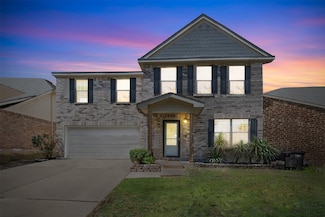 10636 Highland Ridge Rd, Fort Worth, TX 76108