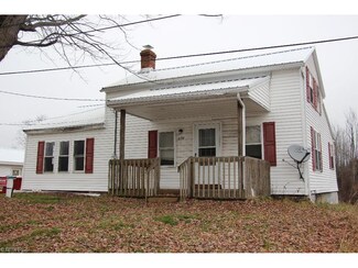8137 Plank Rd, Thompson, OH 44086