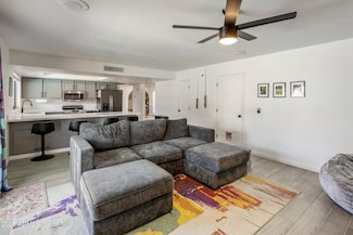 1540 E Glencove St, Mesa, AZ 85203