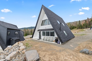 11 ParMacHenee Way Unit 11, Sandy River Plantation, ME 04970
