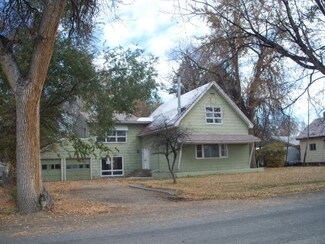 455 N 8th St, Basin, WY 82410