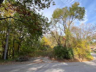 20 Hillcrest Rd, Portage, IN 46368