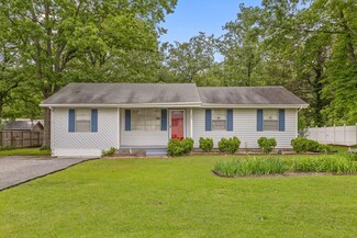 195 Poplar Ave, Trenton, GA 30752