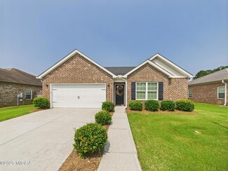 219 Cottage Cir, Byron, GA 31008