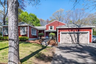 212 Mill St, Mansfield, MA 02048