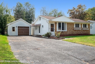 4721 Sycamore St, Holt, MI 48842