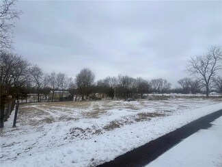 113 W Pine St, Drexel, MO 64742