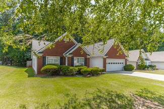 440 Sterling Hill Dr, Lawrenceville, GA 30046