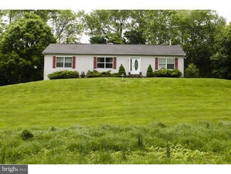1953 Sweetbriar Rd, Ottsville, PA 18942